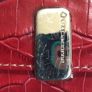 Used wallet red color